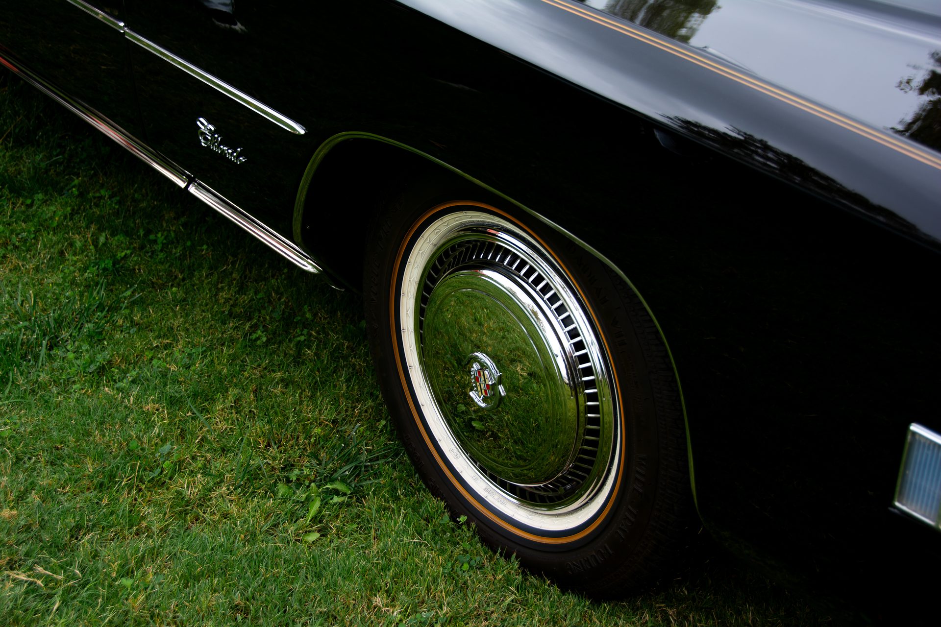 Cadillac Eldorado — wheel detail